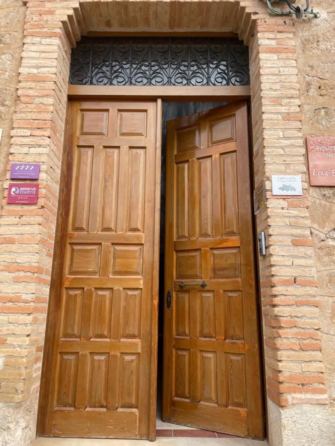 Apartamentos Ribera Del Duero Las Escuelas Vadocondes エクステリア 写真